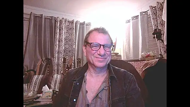 coryassman online show from October 15, 6:57 am