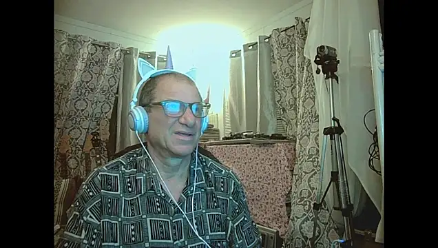 coryassman online show from May 31, 5:59 am