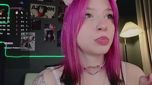 arielabradberry online show from June 2, 2:08 pm