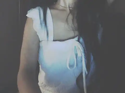 emma 06xh online show from July 4, 3:56 am