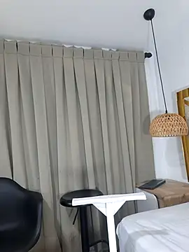 Snapshot of Angel_Perv chatting on February 9, 11:14 am Angel Perv online show from February 9, 11:14 am