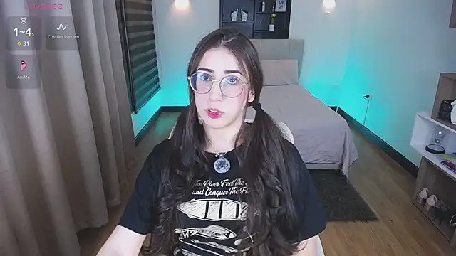 Imkitty-Horny online show from April 11, 2:49 am