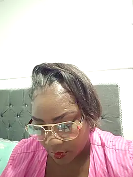 kaorysquirt online show from October 15, 7:25 pm