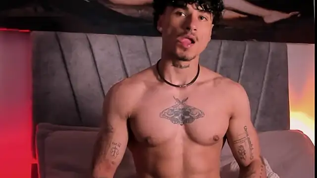 Thomas Fit1 online show from January 14, 2:28 am