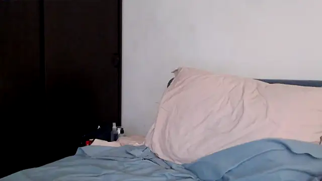 Scarlettford online show from October 24, 4:25 pm