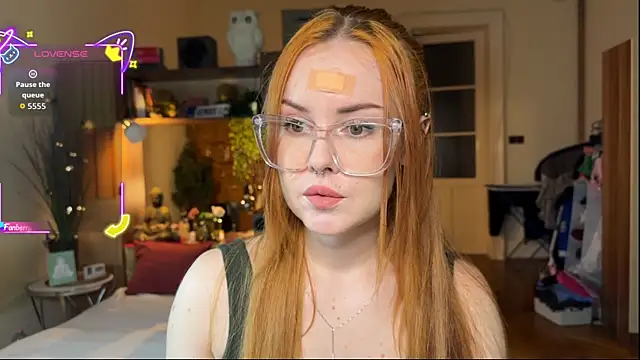 Snapshot of Sargonium999 chatting on October 25, 4:24 pm Sargonium999 online show from October 25, 4:24 pm