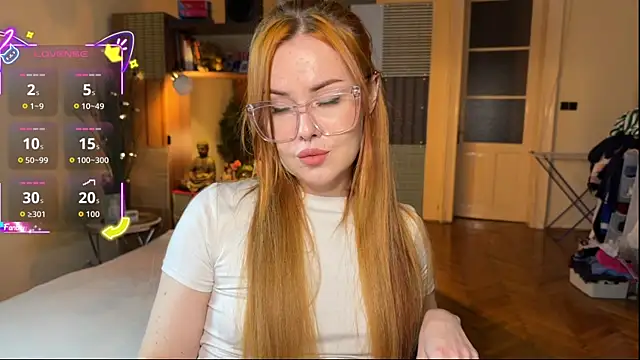 Snapshot of Sargonium999 chatting on October 31, 8:10 pm Sargonium999 online show from October 31, 8:10 pm