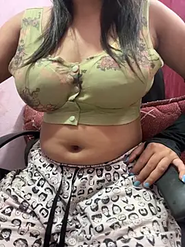 Snapshot of lallela chatting on October 20, 8:31 pm lallela online show from October 20, 8:31 pm