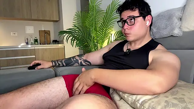 Snapshot of odin_blake chatting on May 5, 5:10 pm odin blake online show from May 5, 5:10 pm