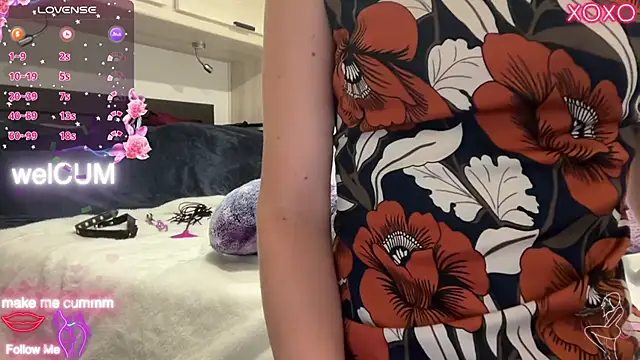 foreverkinky online show from October 21, 11:38 pm