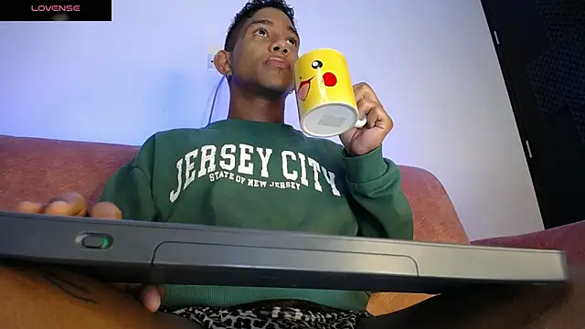 Palo santo online show from March 25, 7:47 am