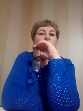 Lee Nell online show from December 4, 2:09 am