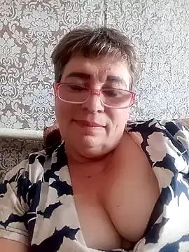 Lee Nell online show from December 12, 6:36 am