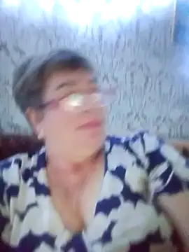 Lee Nell online show from January 1, 12:00 pm