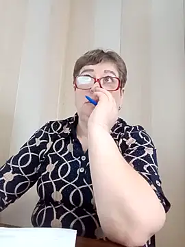 Lee Nell online show from February 4, 3:54 am