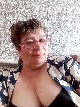 Lee Nell online show from March 5, 8:21 am