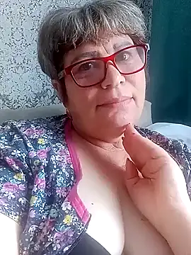 Lee Nell online show from March 1, 3:52 am