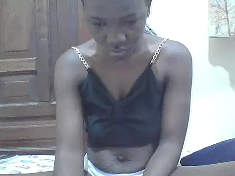 Snapshot of Ebony_Sweetcandy chatting on March 16, 5:50 pm Ebony Sweetcandy online show from March 16, 5:50 pm
