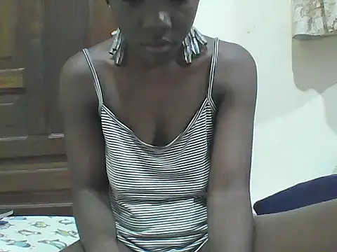 Snapshot of Ebony_Sweetcandy chatting on March 23, 5:50 pm Ebony Sweetcandy online show from March 23, 5:50 pm