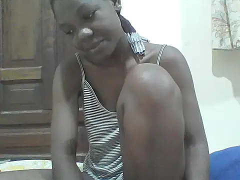 Snapshot of Ebony_Sweetcandy chatting on March 28, 6:18 pm Ebony Sweetcandy online show from March 28, 6:18 pm
