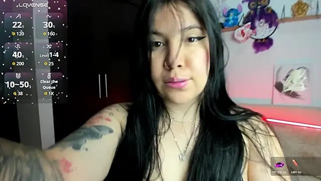 Snapshot of AilynRed chatting on November 7, 4:12 am AilynRed online show from November 7, 4:12 am