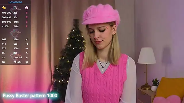 Snapshot of KimberliDean chatting on December 15, 1:13 am KimberliDean online show from December 15, 1:13 am