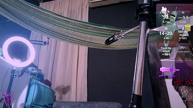 waterfalls girl online show from November 7, 12:54 am