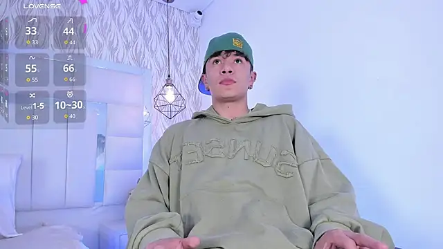 Snapshot of 1m_Joel chatting on October 11, 5:28 am 1m Joel online show from October 11, 5:28 am