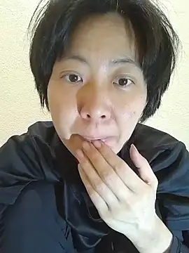 muuna9999 online show from April 13, 10:43 am