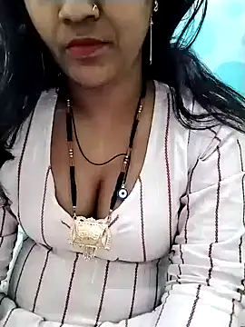 Snapshot of IslamicPimento chatting on February 7, 1:15 am IslamicPimento online show from February 7, 1:15 am