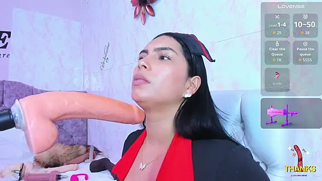 Snapshot of evelinn_belen chatting on February 2, 11:42 am evelinn belen online show from February 2, 11:42 am