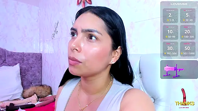 Snapshot of evelinn_belen chatting on February 11, 12:10 pm evelinn belen online show from February 11, 12:10 pm