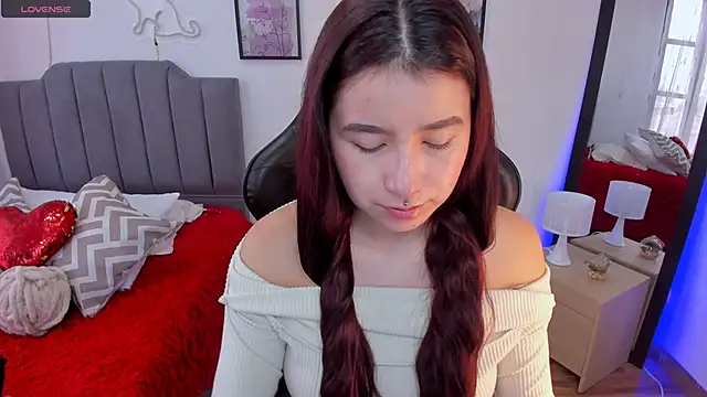 Snapshot of Amy_joones chatting on February 5, 12:21 pm Amy joones online show from February 5, 12:21 pm