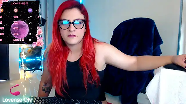 violetaredbitch online show from February 17, 12:16 pm