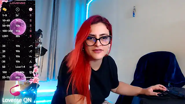 violetaredbitch online show from February 21, 6:40 am