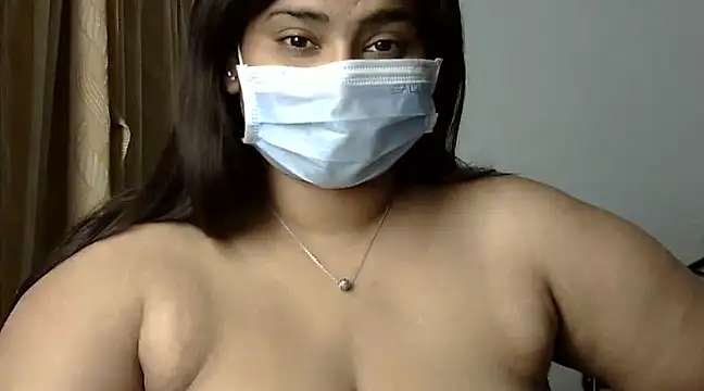 cutelady65 online show from December 15, 1:43 pm