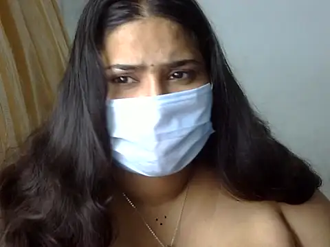 cutelady65 online show from April 4, 4:15 pm