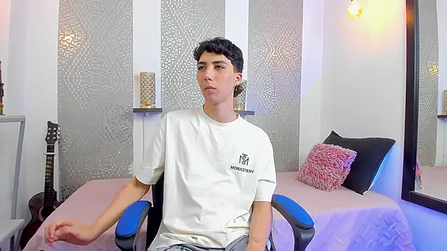 Nikolay Gregori online show from February 7, 9:58 am