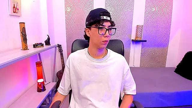 Nikolay Gregori online show from October 11, 4:22 am