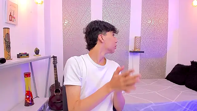 Nikolay Gregori online show from November 18, 4:28 am