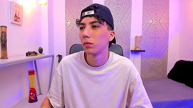 Nikolay Gregori online show from November 19, 4:23 am