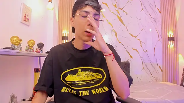 Nikolay Gregori online show from February 25, 4:44 am