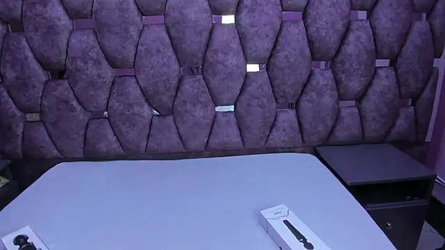 AlaSmith online show from October 30, 1:51 am