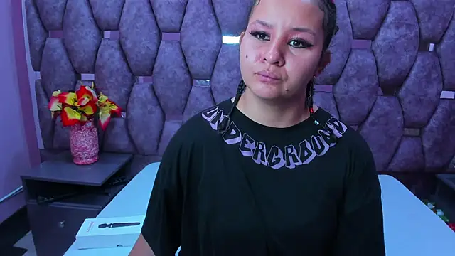 AlaSmith online show from November 11, 2:33 am