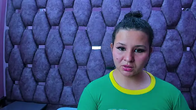 AlaSmith online show from November 25, 2:22 am