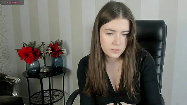 Snapshot of Haley_Gars chatting on October 24, 12:56 pm Haley Gars online show from October 24, 12:56 pm