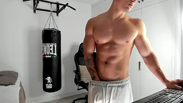 dan01  online show from December 14, 8:46 pm