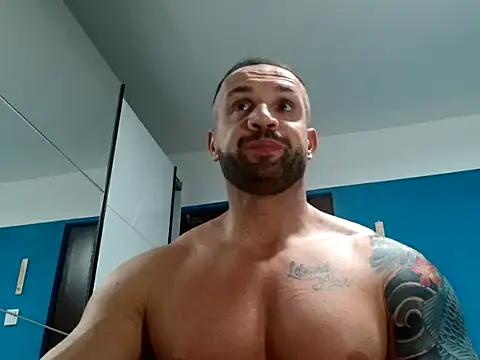 Magnificmuscles89 online show from February 2, 4:00 pm