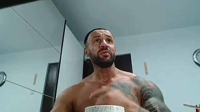 Magnificmuscles89 online show from March 2, 12:23 pm