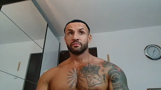 Magnificmuscles89 online show from June 1, 10:33 pm